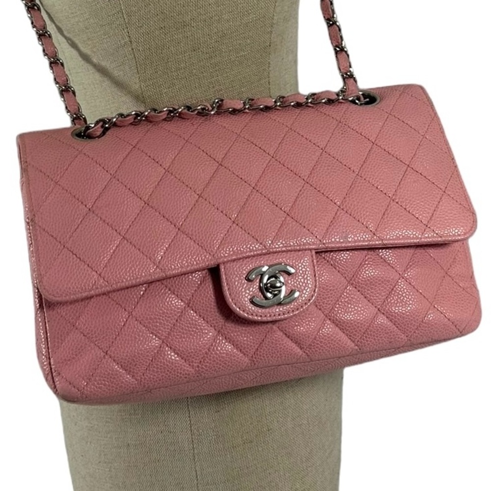 Vintage CHANEL medium double flap classic pink caviar leather bag